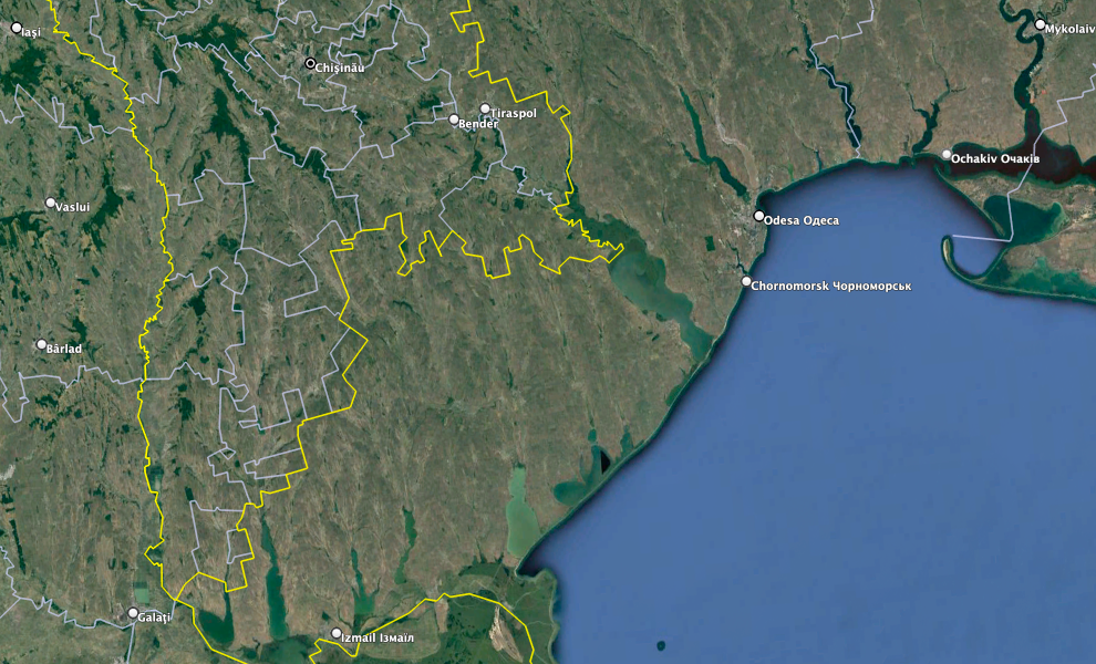 More shipping is headed to the Ukrainian port of Izmail in the wake of Russian bombardment of Odesa (Google Earth image)