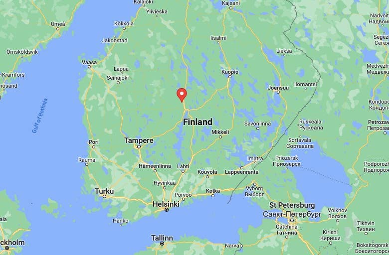 Location of Jyväskylä–Tikkakoski Air Base. <em>Google Maps</em>